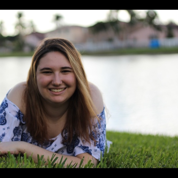 About Me!! - Picture 1 of 1